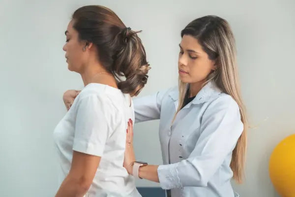 How to Improve Posture with These Simple Daily Habits